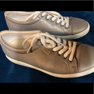 Ecco Metallic Comfort Sneakers